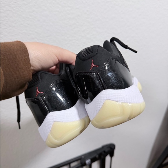 Jordan retro 11 low 72-10 - Picture 8 of 9